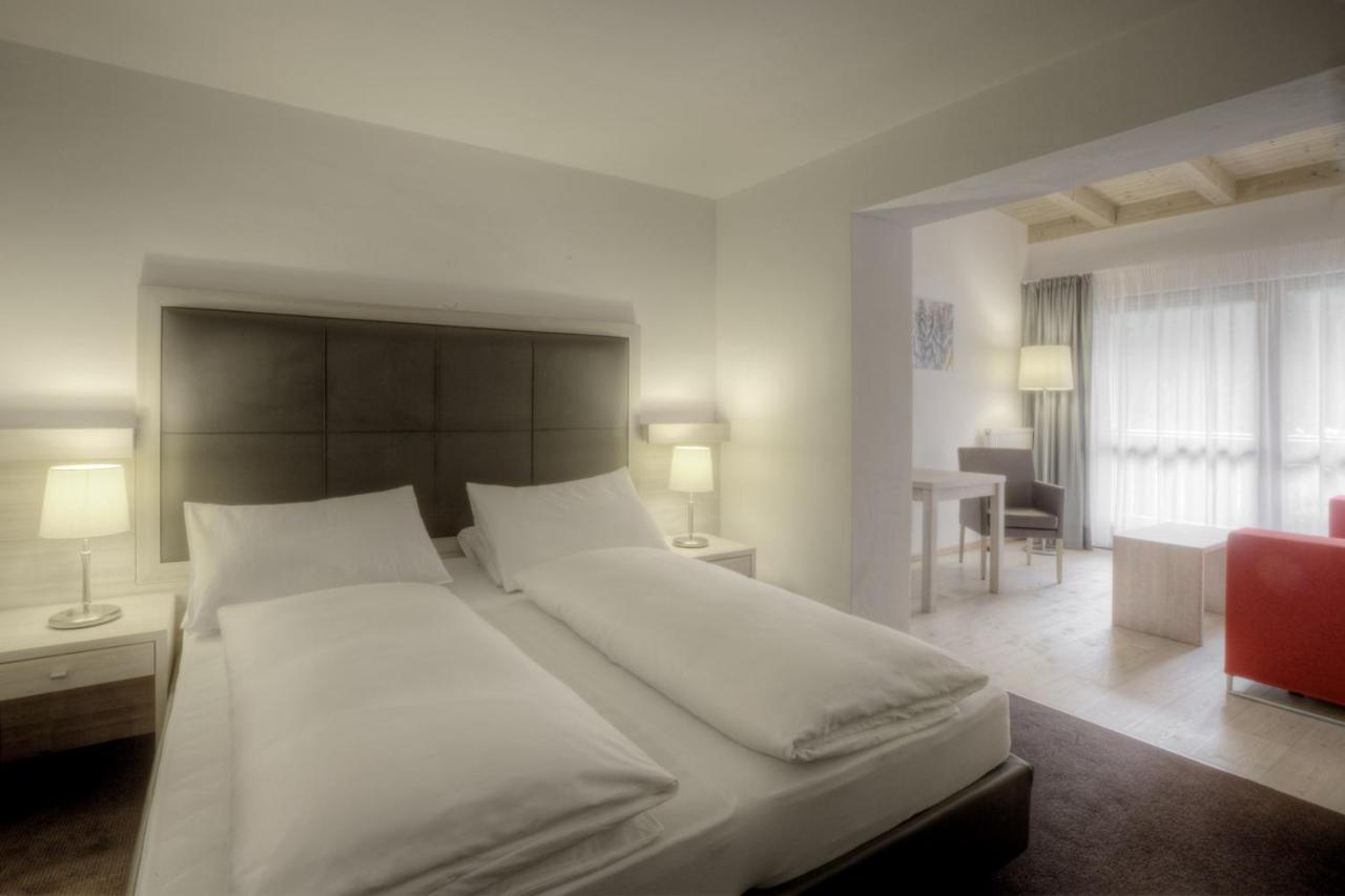 Hotel La Tambra Корвара-ин-Бадия Экстерьер фото